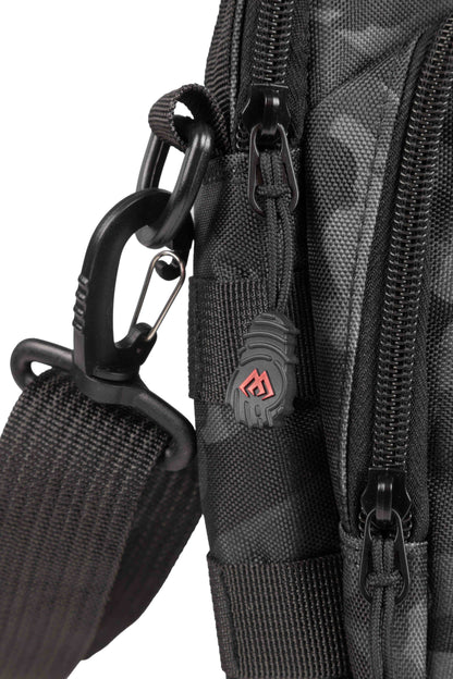 Mikado Umhängetasche - Black Camo (26x21x10 cm) - 1 Stk.
